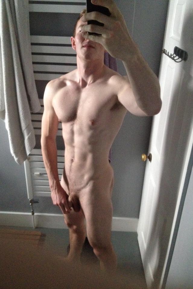 Fit Canadian Gay Austinrock Bares His Nude Body Mrgays